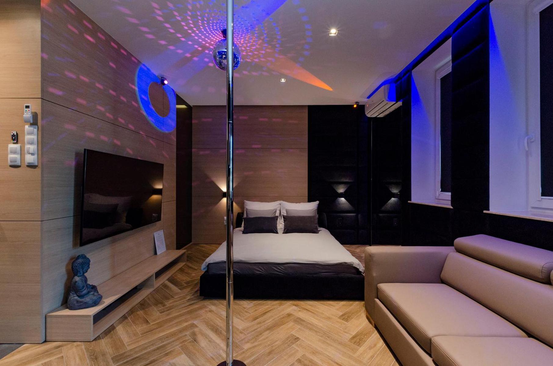 Lupoapartments Z Jacuzzi Pole Dance Leczycka 29 Klimatyzacja Parking Dostep Na Kod Łódź Exterior foto