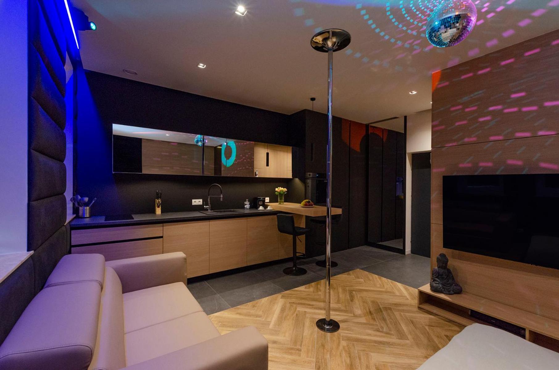 Lupoapartments Z Jacuzzi Pole Dance Leczycka 29 Klimatyzacja Parking Dostep Na Kod Łódź Exterior foto